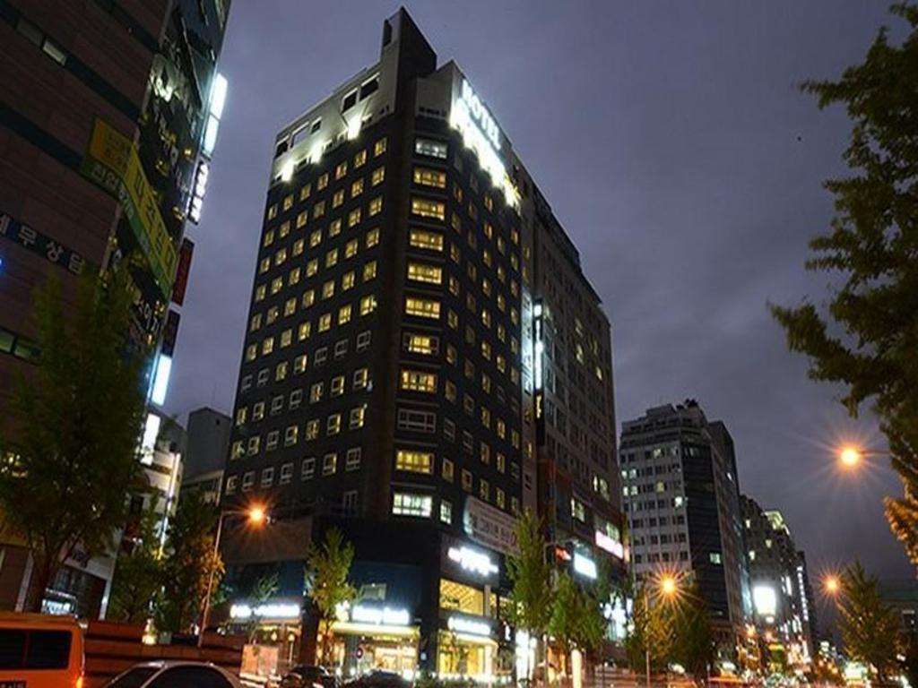 둔산 그레이톤 호텔 image