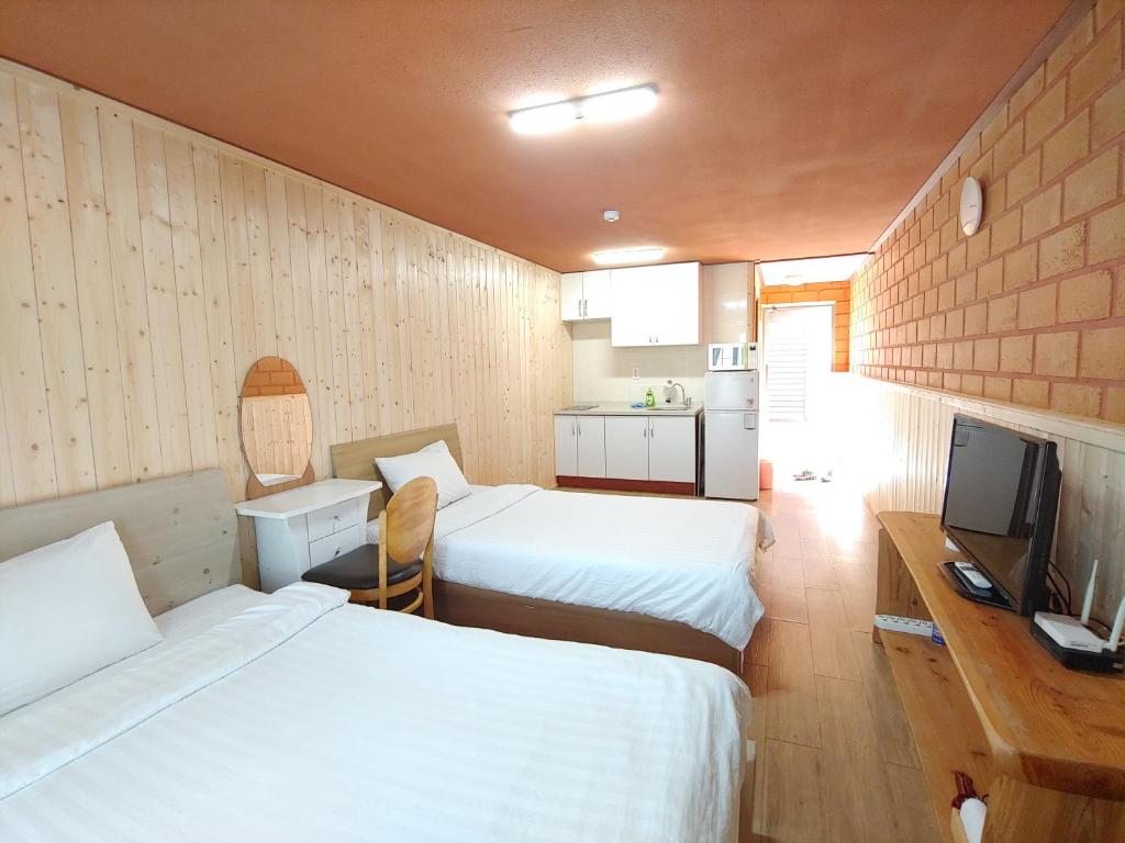 제주 하늬 바람 펜션 image