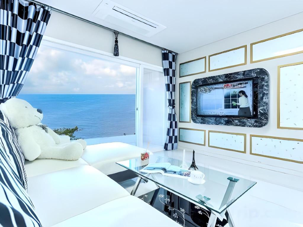 파인 웨이브 스파 펜션 image