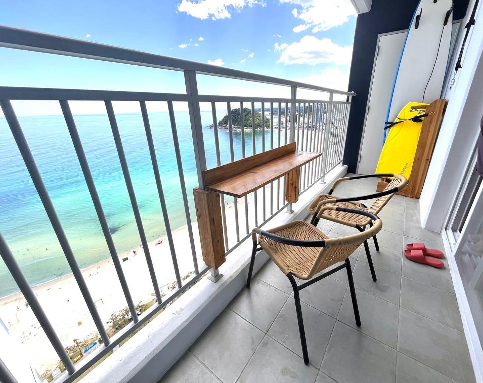 SurfingStay#Free surfboard#Hammock#ocean front19th image