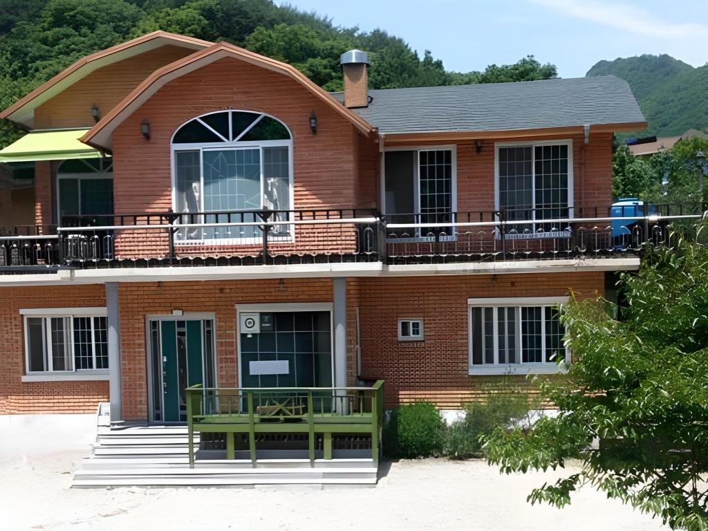 지리산 대호 펜션 image