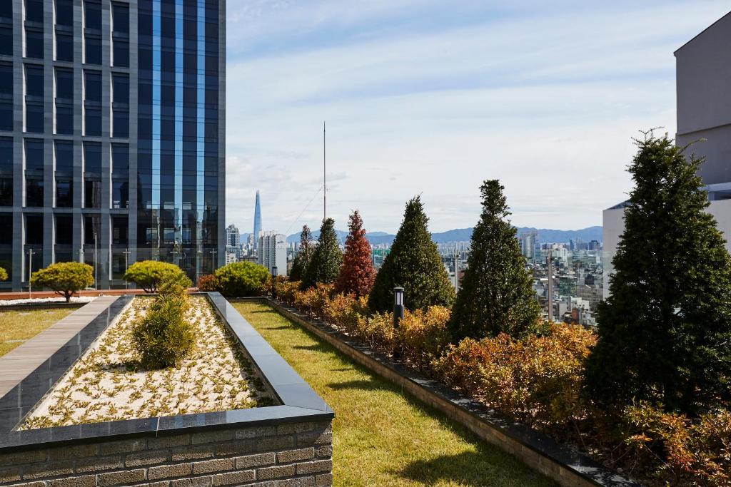 호텔 뉴브 image
