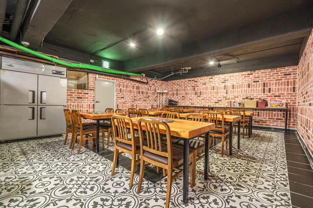 투개더 하우스 image