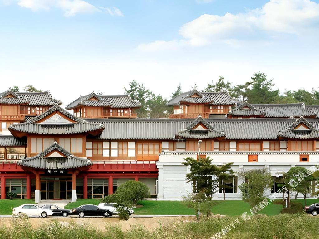 Hanok Hotel Youngsanjae image