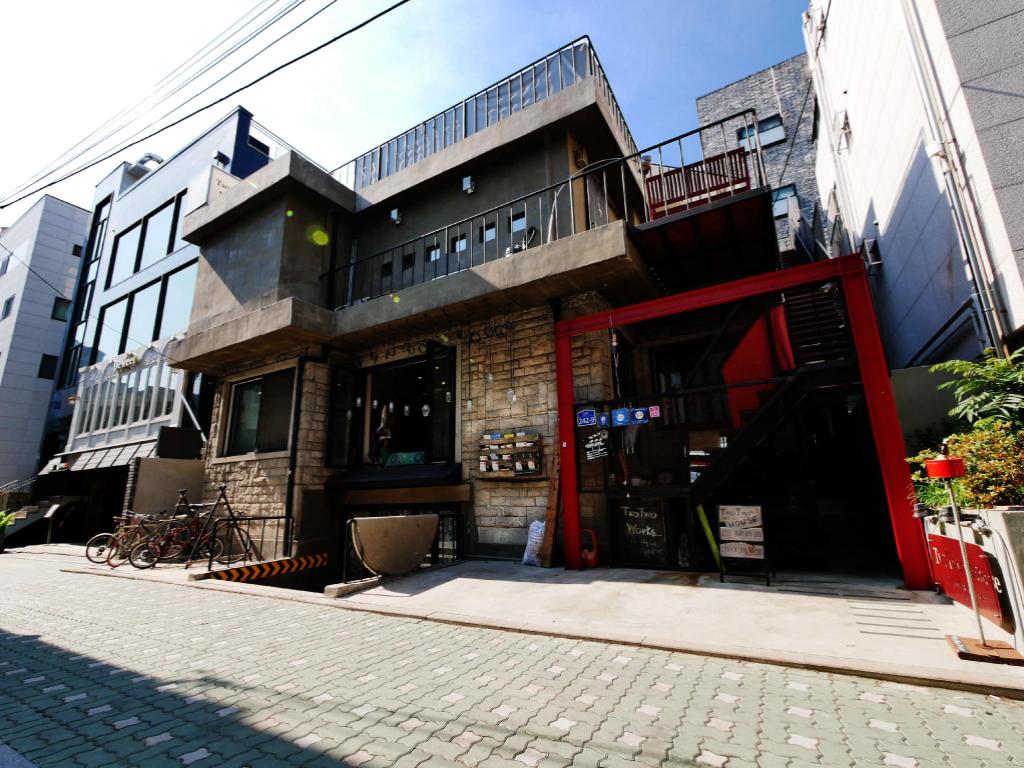 투투 하우스 image