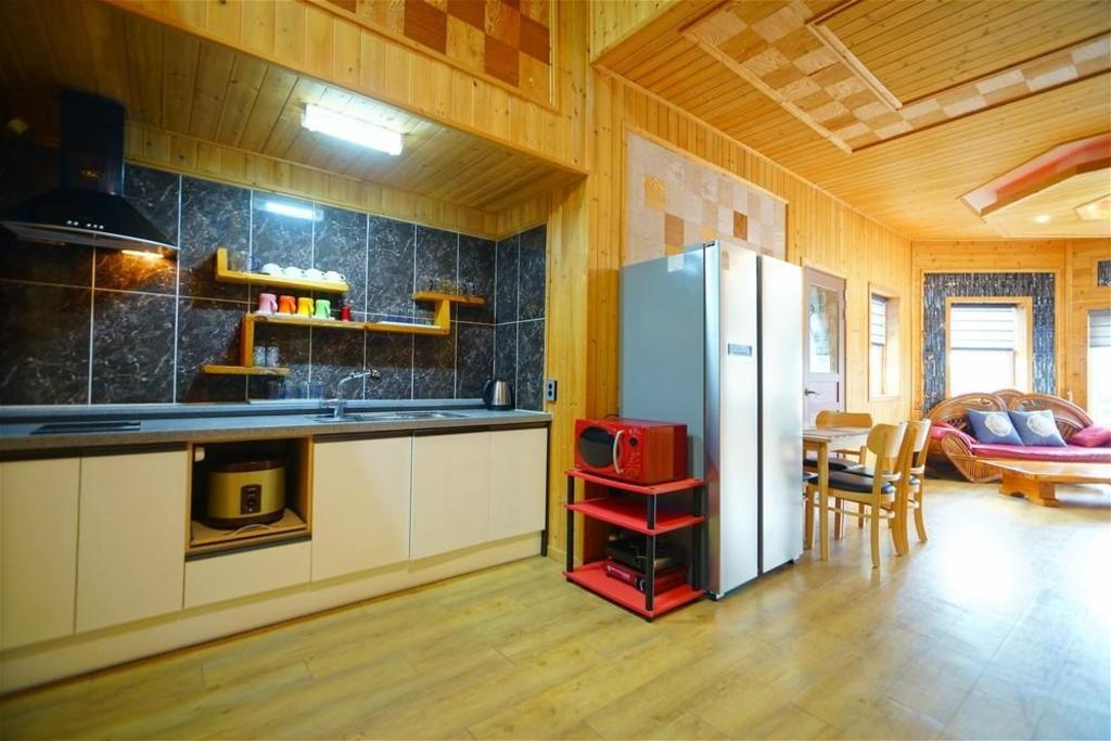 Best Hotels in Buan, South Korea – Buan Noelbit Eondeok Pension Review