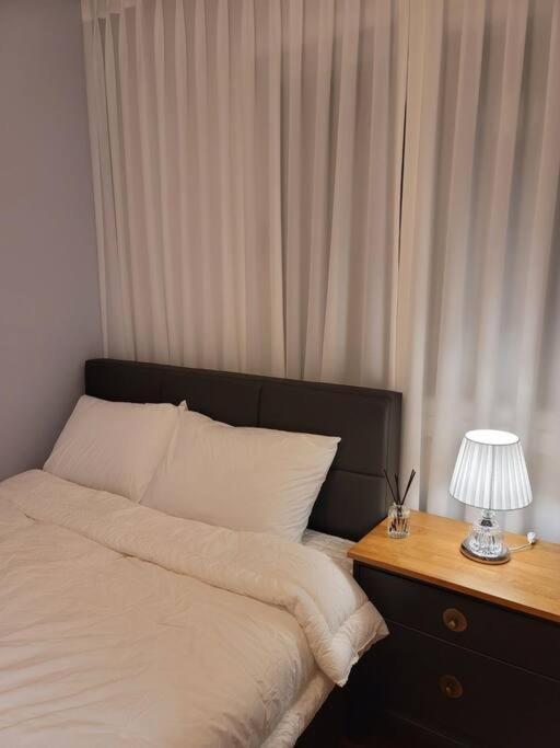 Best Hotels in Jeju, South Korea – Aewolhyeon Stay Review