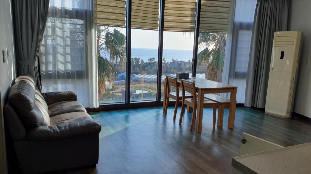 Best Hotels in Jeju, South Korea – Biulchaeul Pension Review