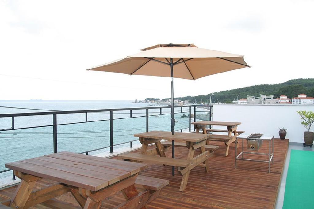 Best Hotels in Ulsan, South Korea – Chumchuneun Gorae Pension Review