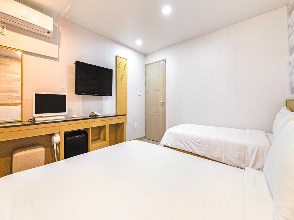 Best Hotels in Jeju, South Korea – Jeju Alibaba Hotel Review