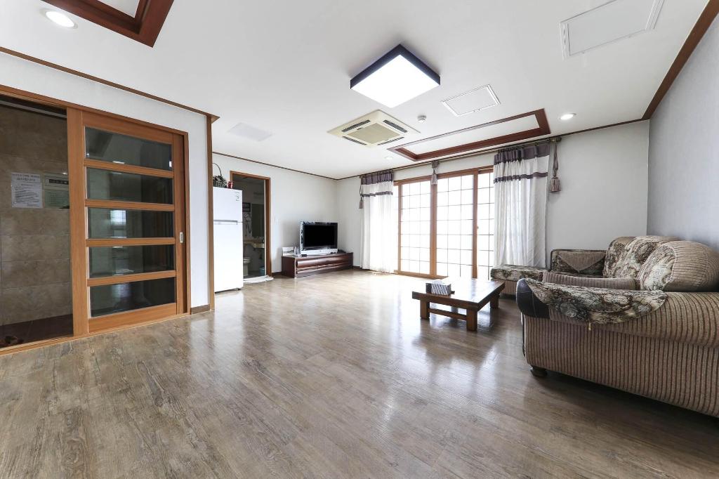 풍경채 콘도텔 image