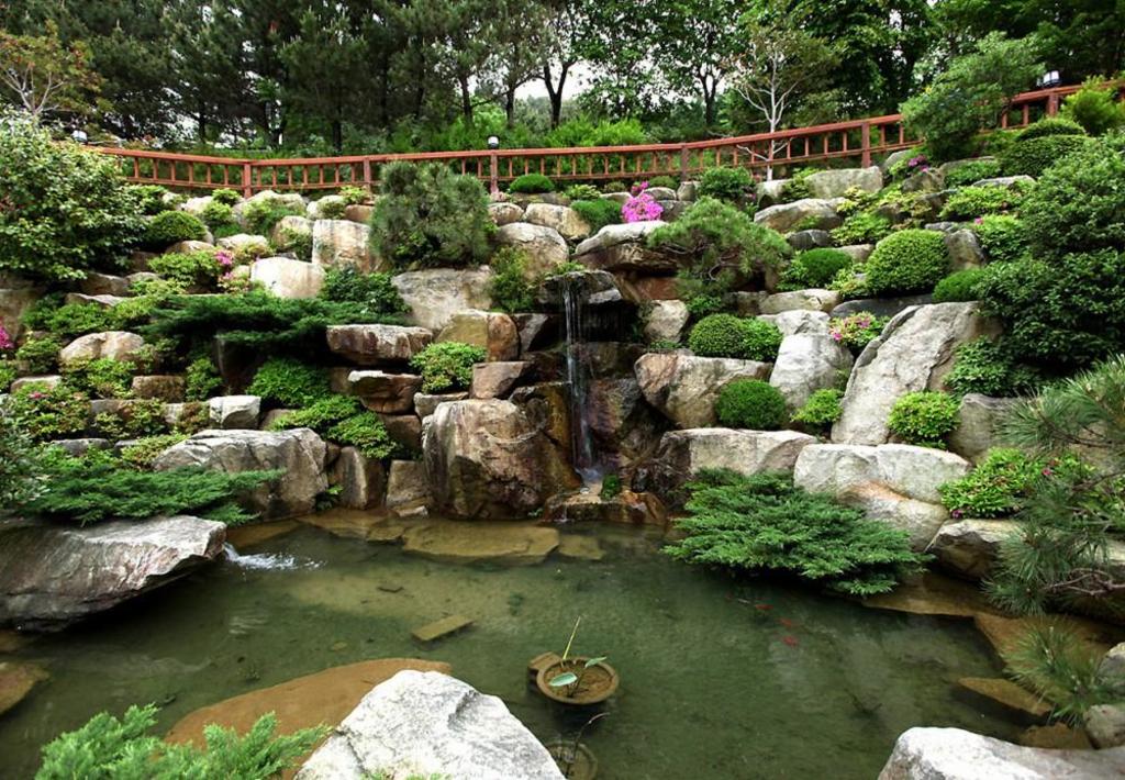 팔색조 펜션 image