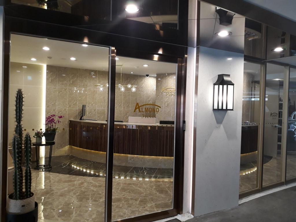 아몬드 호텔 부산역 image