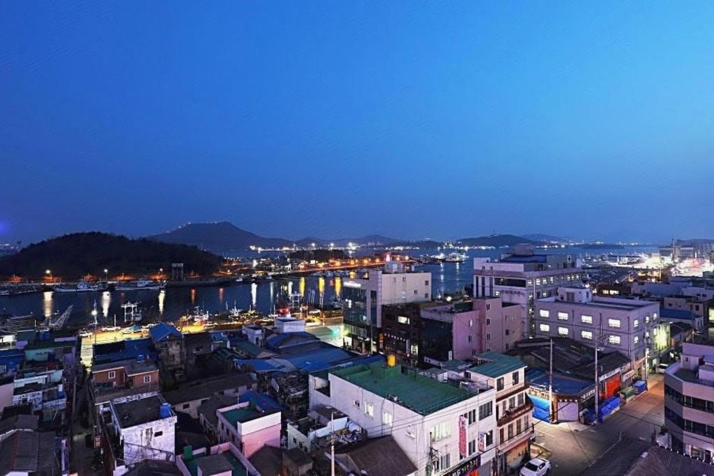 호텔 몬다비 image