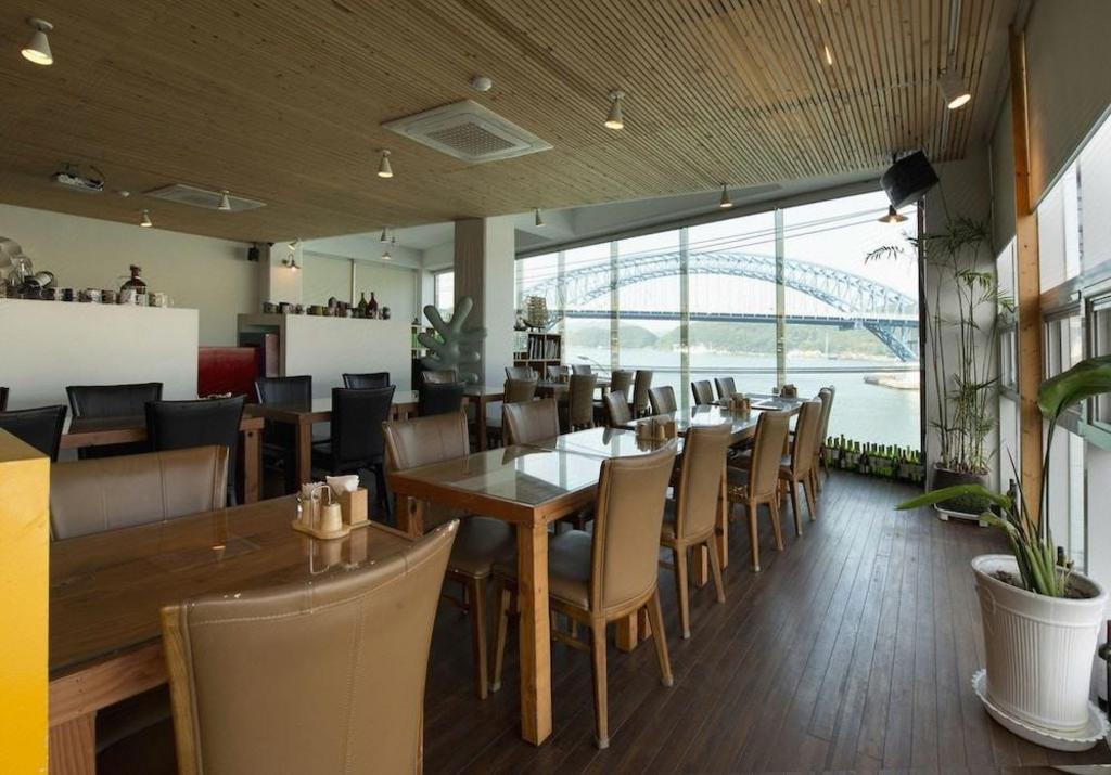 Geobukseon Hotel image