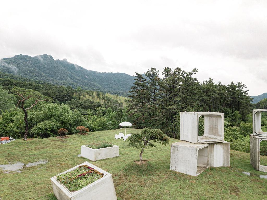 슈트라 하우스 image