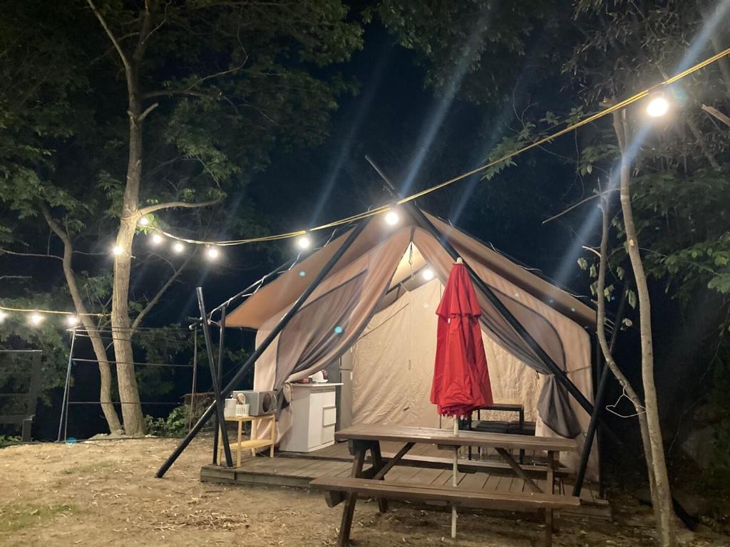 울주 써니,케빈 글램핑 image