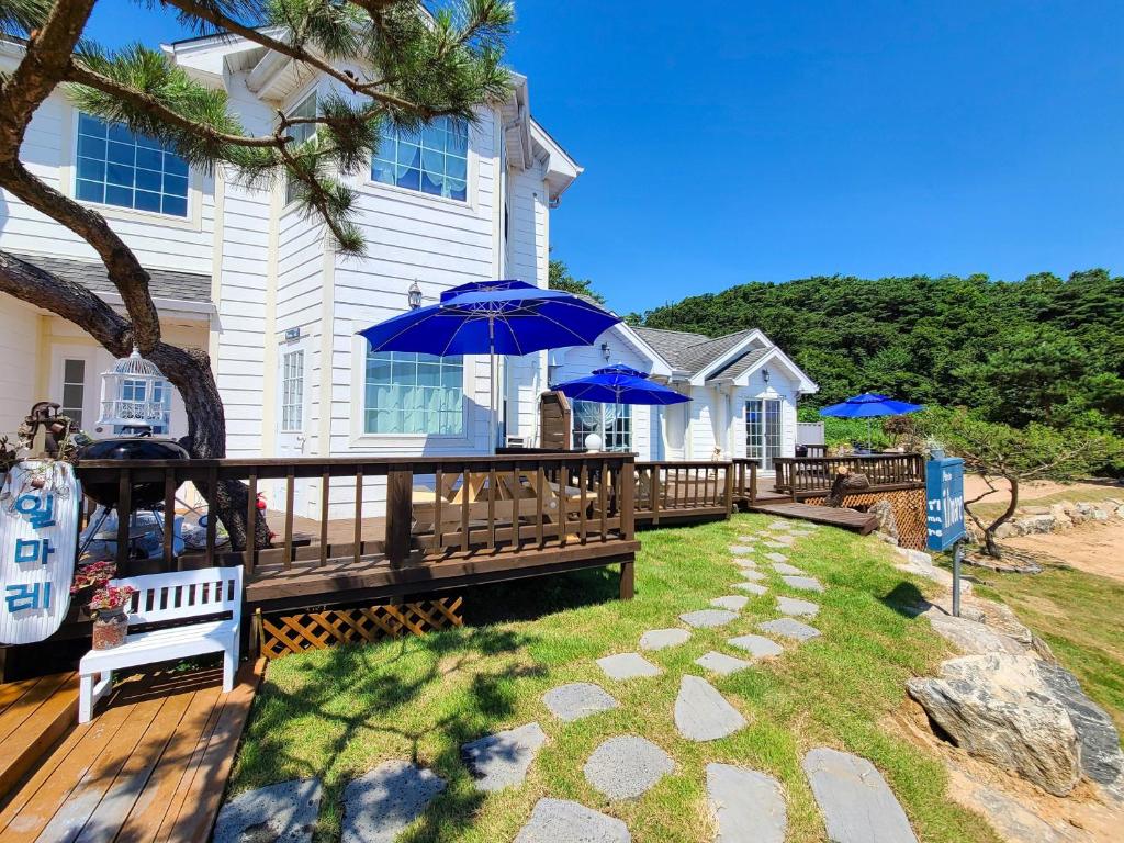 강화 일마레 펜션 image