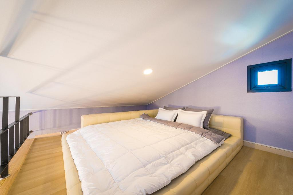 해솔내음 펜션 image