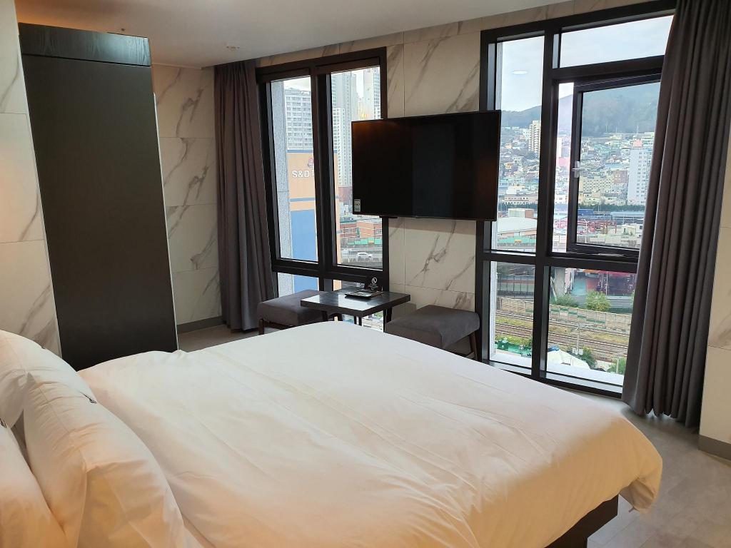 Best Hotels in Busan, South Korea – Hotel Yuna Business Review