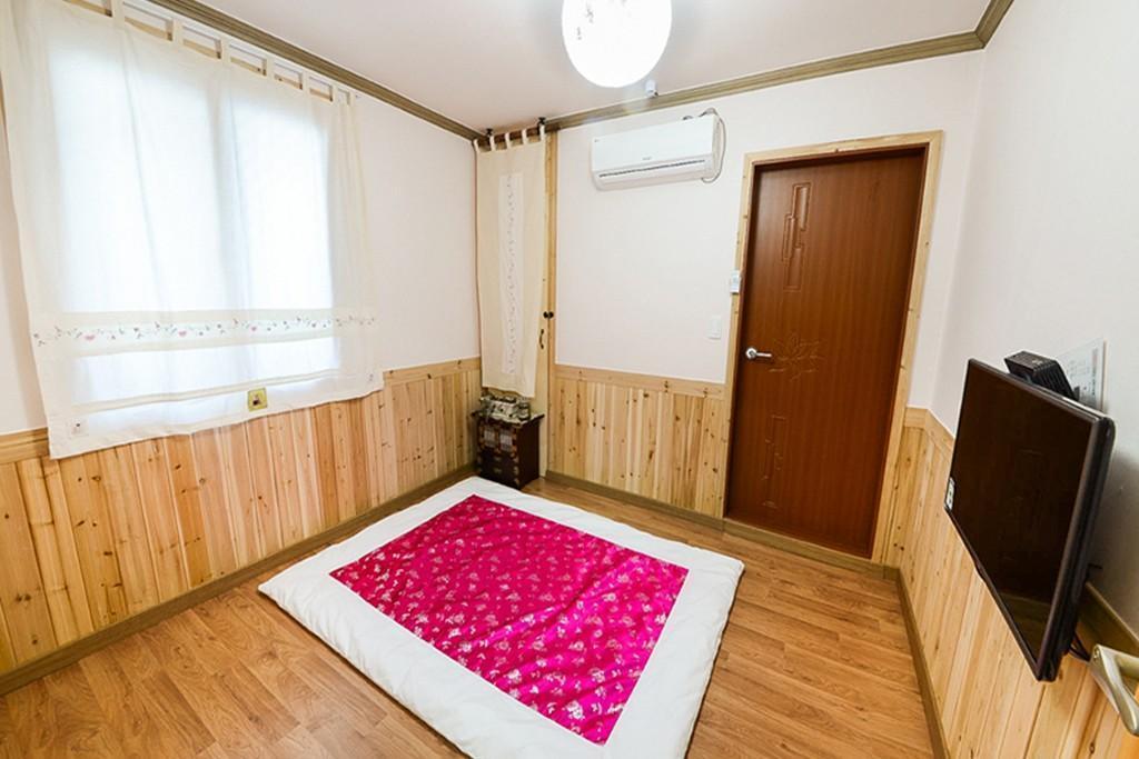 Best Hotels in Jeonju, South Korea – DaJeong Hanok Stay Review