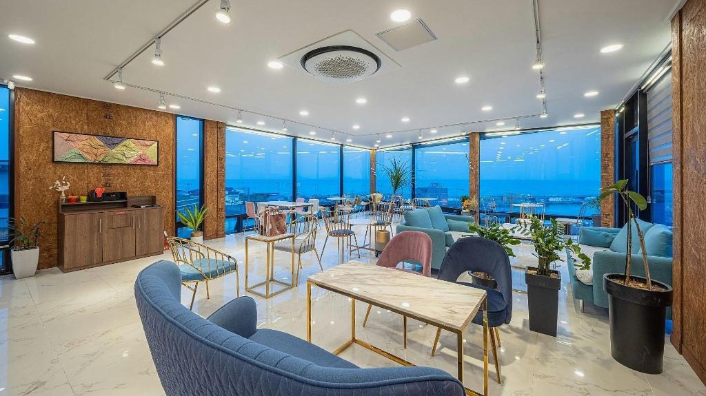 Best Hotels in Pohang, South Korea – Pohang Present Pool Villa Review