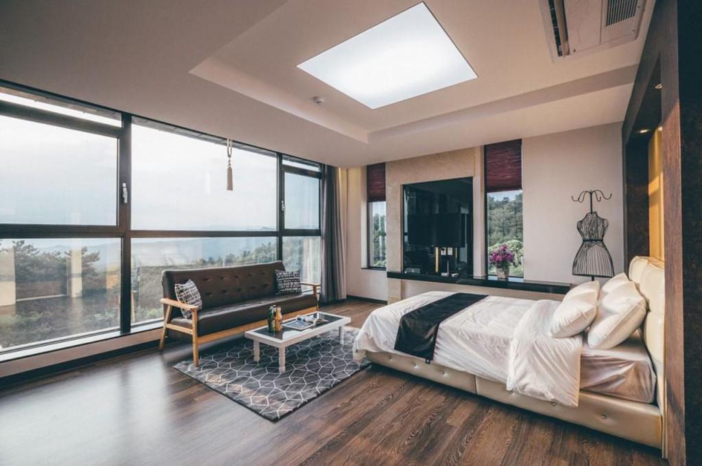 테라테 펜션 image