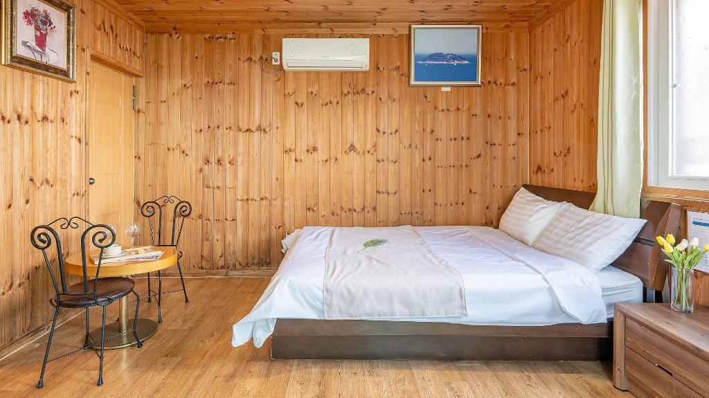 Best Hotels in Geoje, South Korea – Geoje Sun Beach Ocean View Pet Pension Review