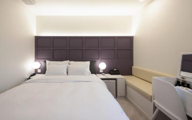Best Hotels in Busan, South Korea – Yaja Hotel Gwangang Review