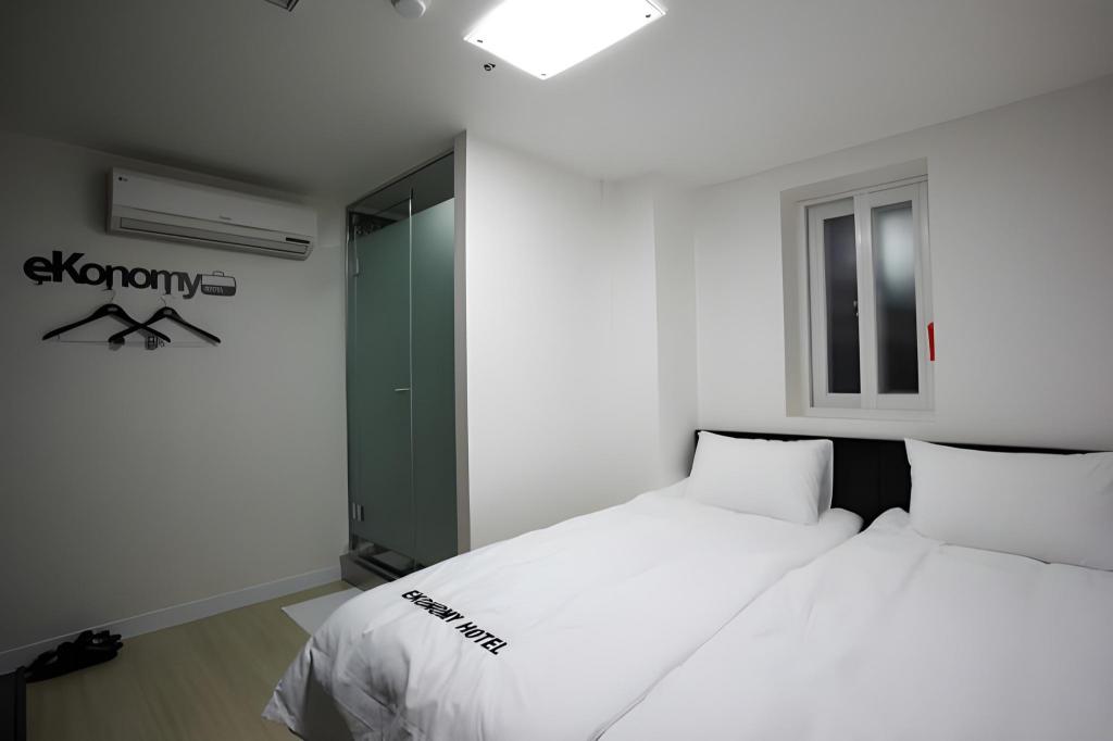 이코노미 호텔 명동 프리미어 image