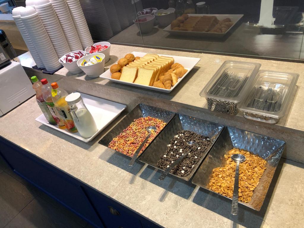 퀸벨 호텔 image