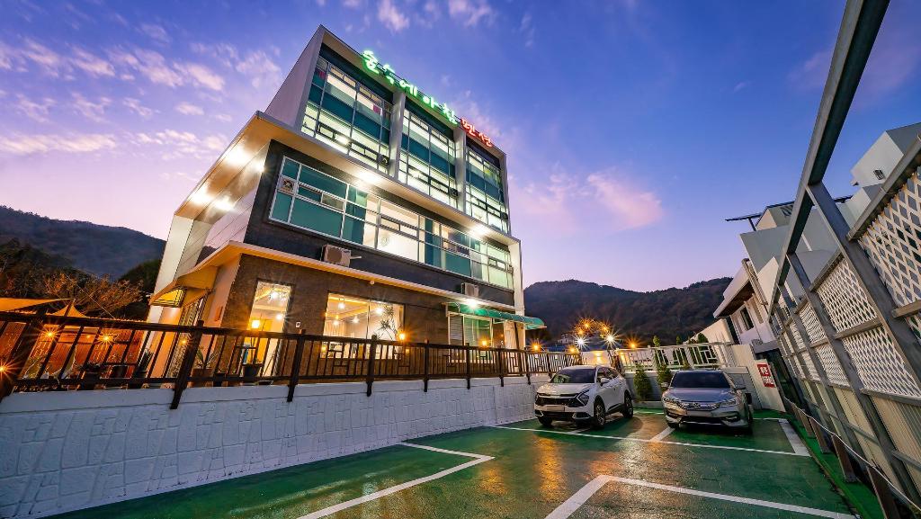 거제 포레스트-모링 스파 펜션 image