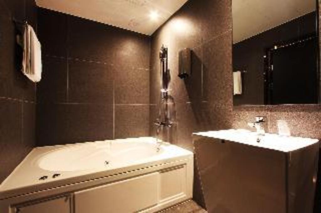 Hotel Soopil image