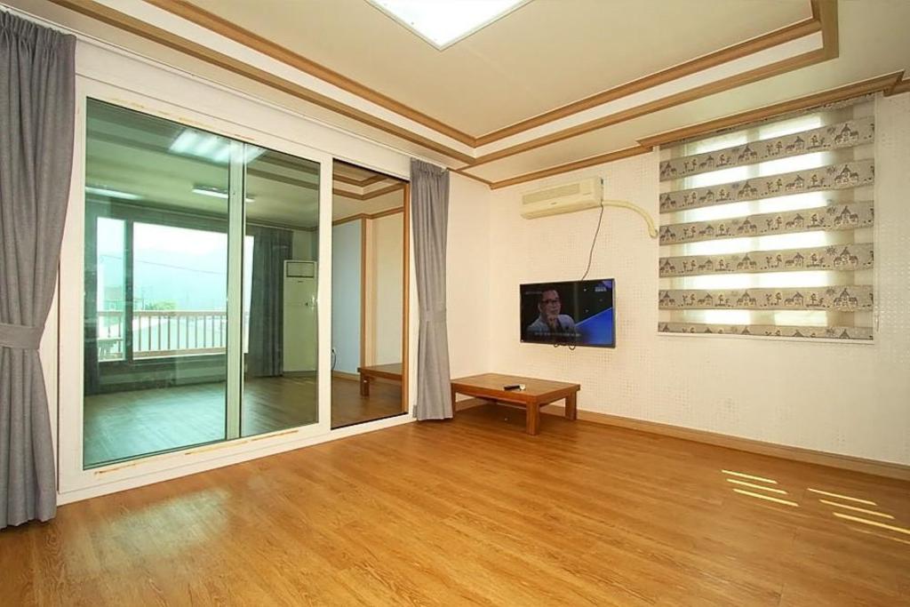 월포 동해 펜션 image