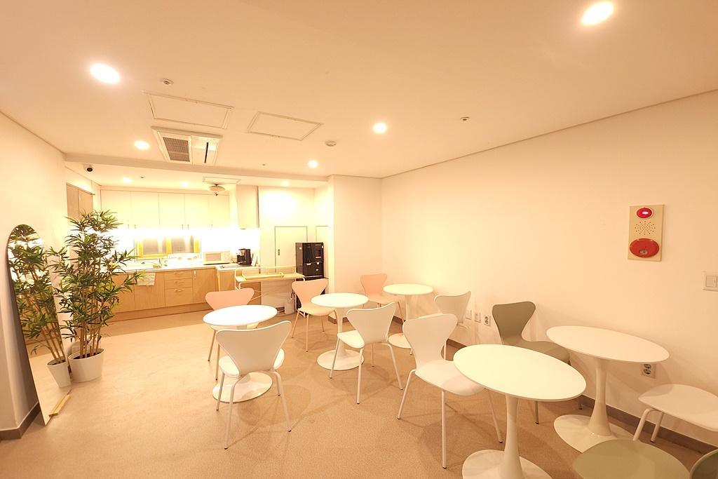 OYO 호스텔 명동2 image