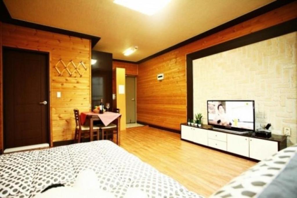가평 옹달샘 펜션 image