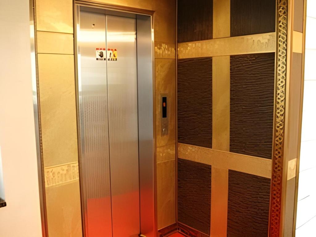 Best Hotels in Chuncheon, South Korea – Goodstay 3D Cinema Motel Review