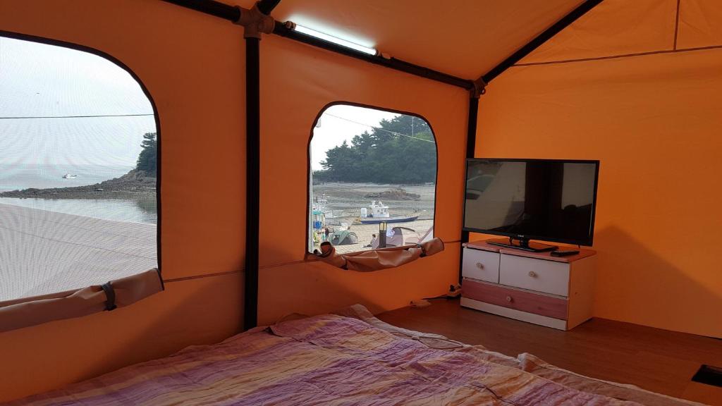 인천 왕산오토캠핑장 image