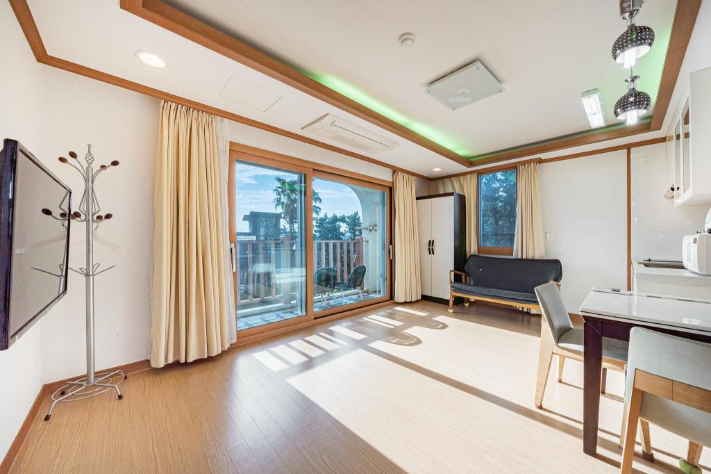 더 베이 제주 리조트 image